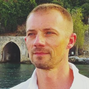 Станіслав Алещенко